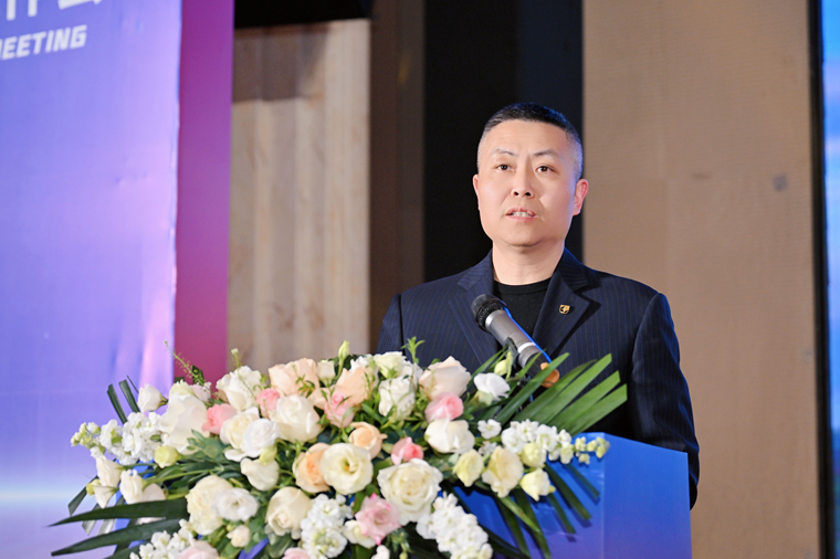 11.海外部2.png